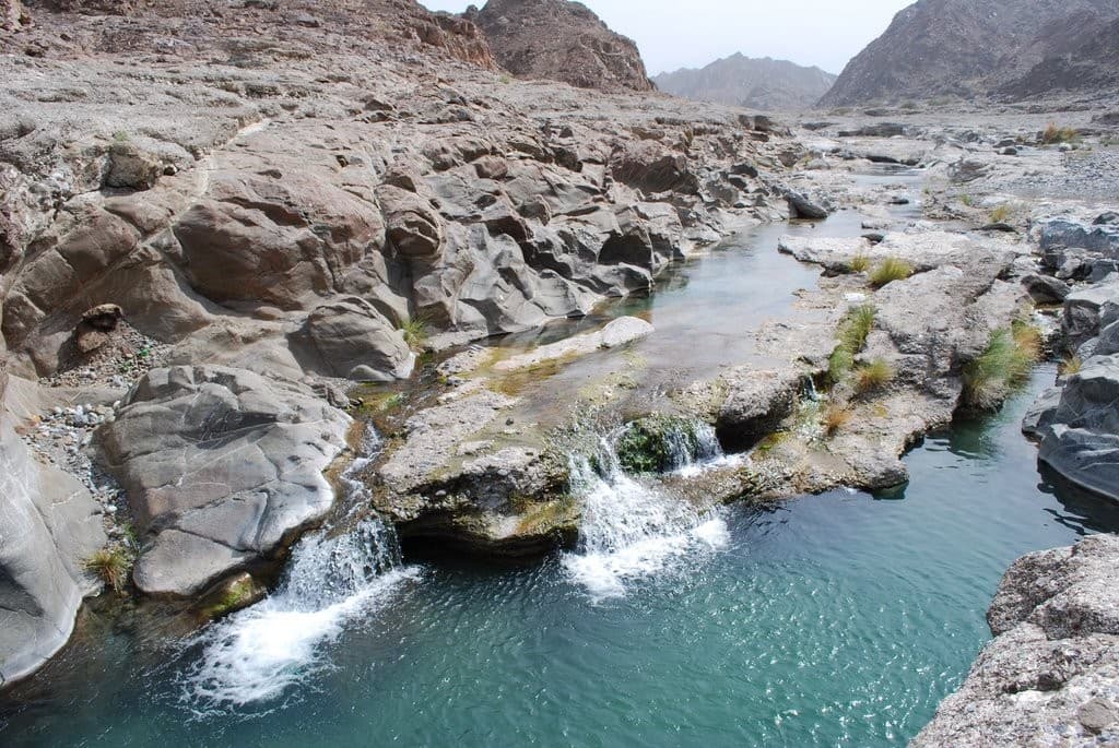 Wadi Al Abyad Tour Safari