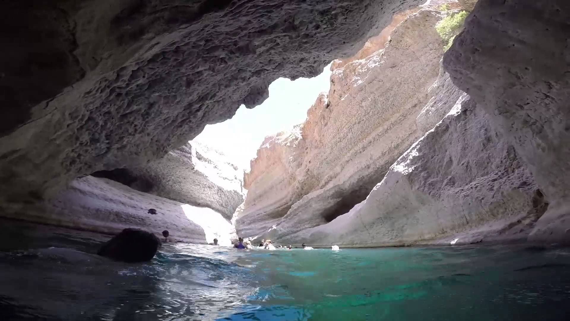 Wadi Shab Coastal Trekking 4 WD
